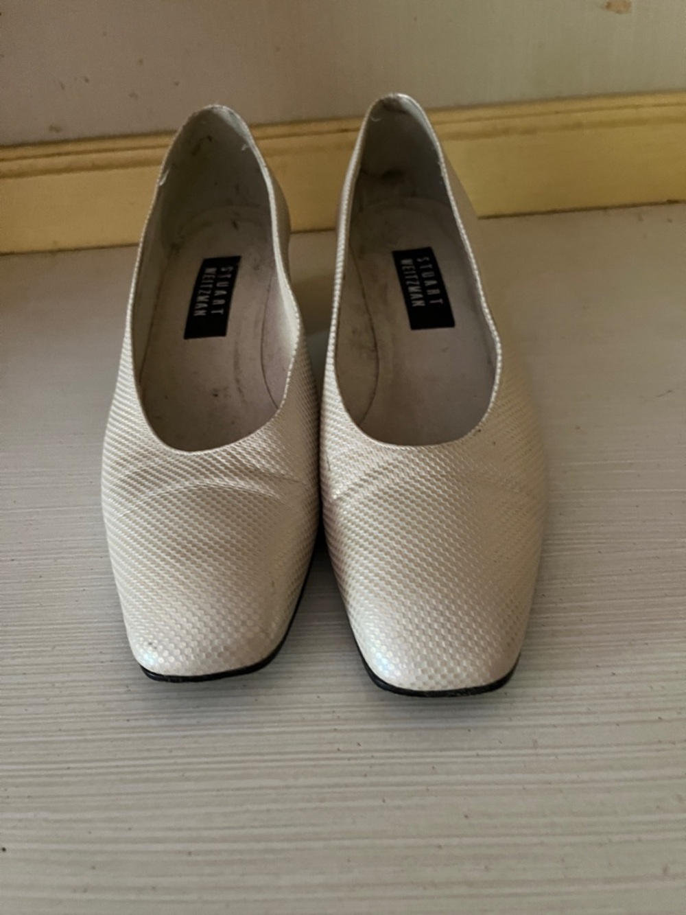 Stuart Weitzman Cream Textured Square-Toe  pumps